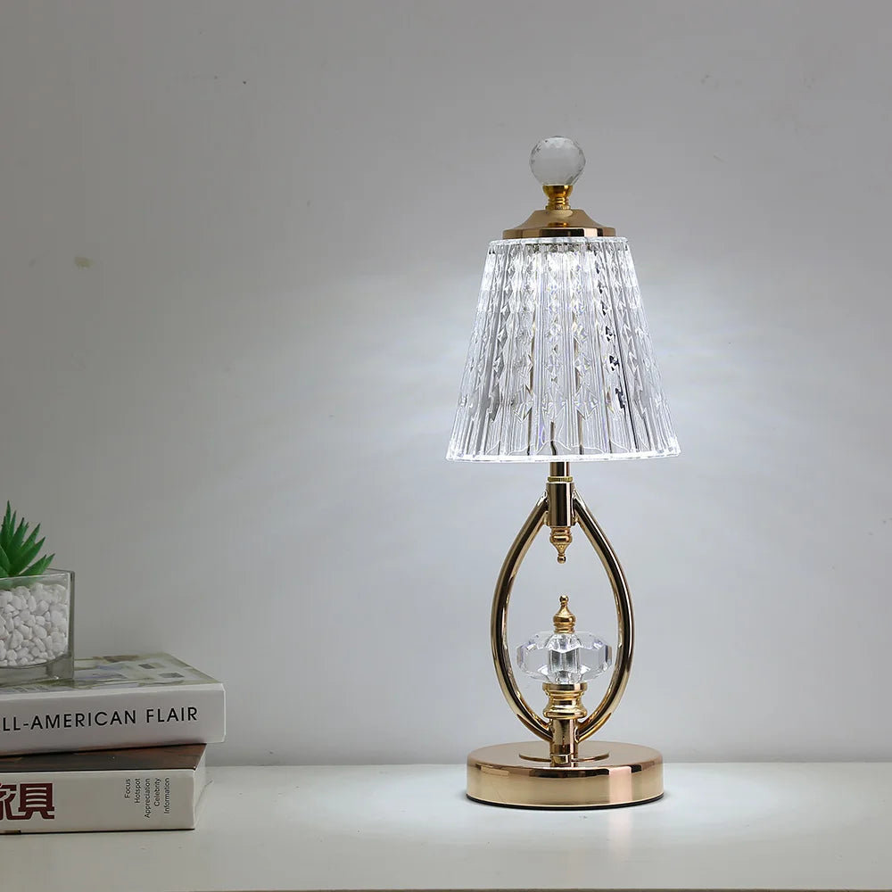 Retro Crystal Table Lamp for a Glamorous Glow - RetroTable