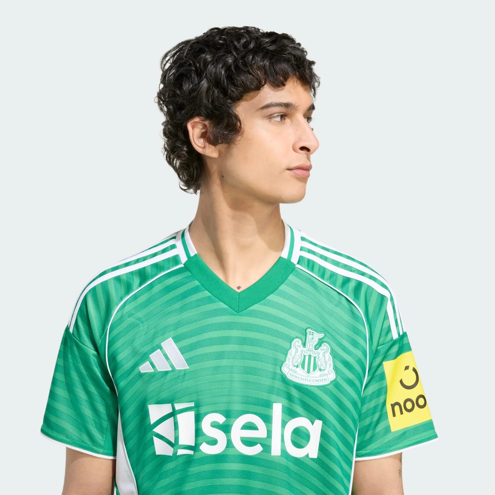 2025/26 Newcastle Away Shirt
