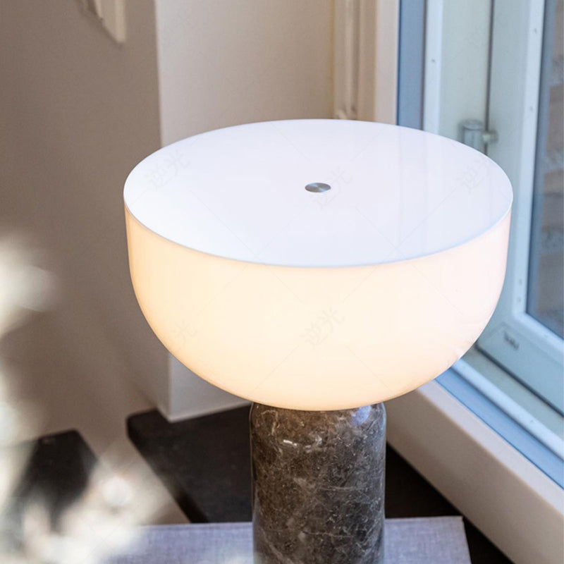 Elegant Marble Table Lamp - MarbleTable