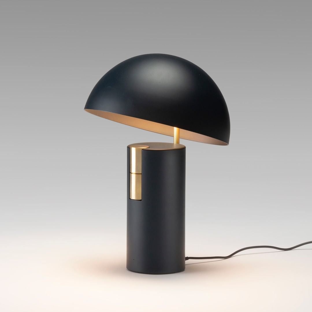 Modern Ambient Table Lamp for Cozy Home Vibes - HomeTable
