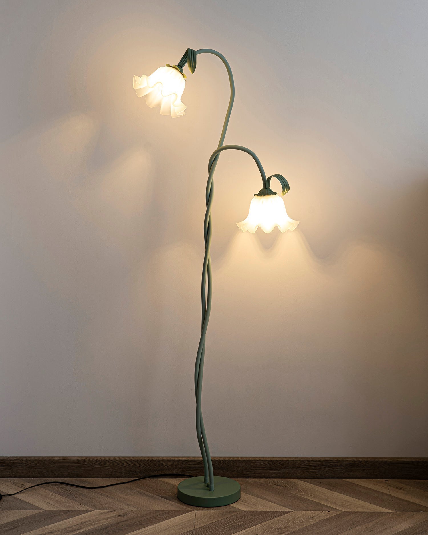 Elegant Floral LED Table Lamp - FloralTable
