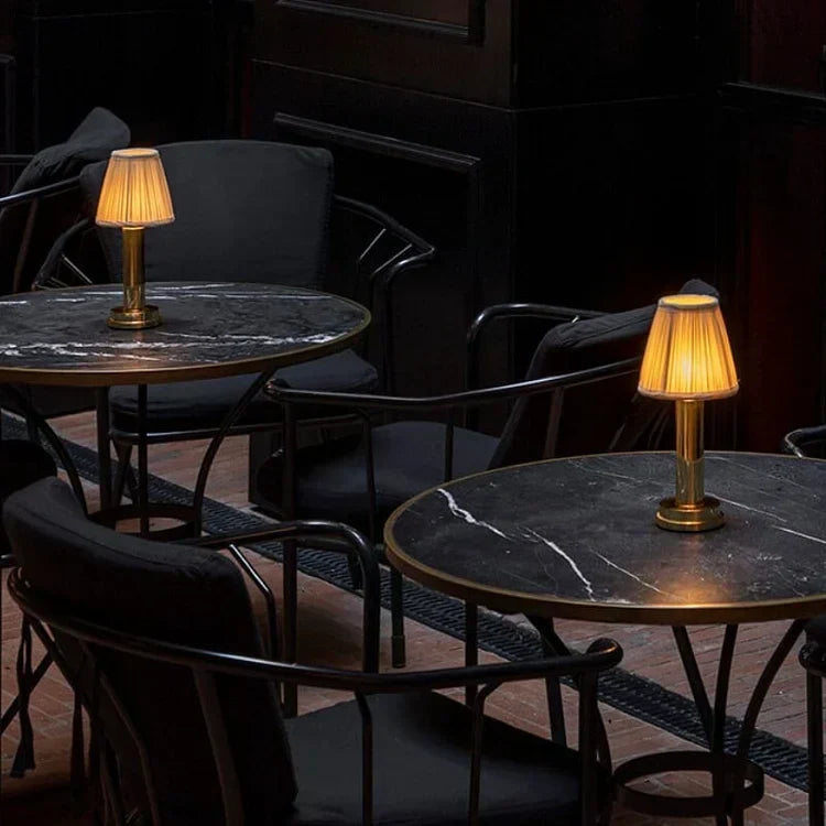 Sleek Modern Metal Table Lamp - MetalTable