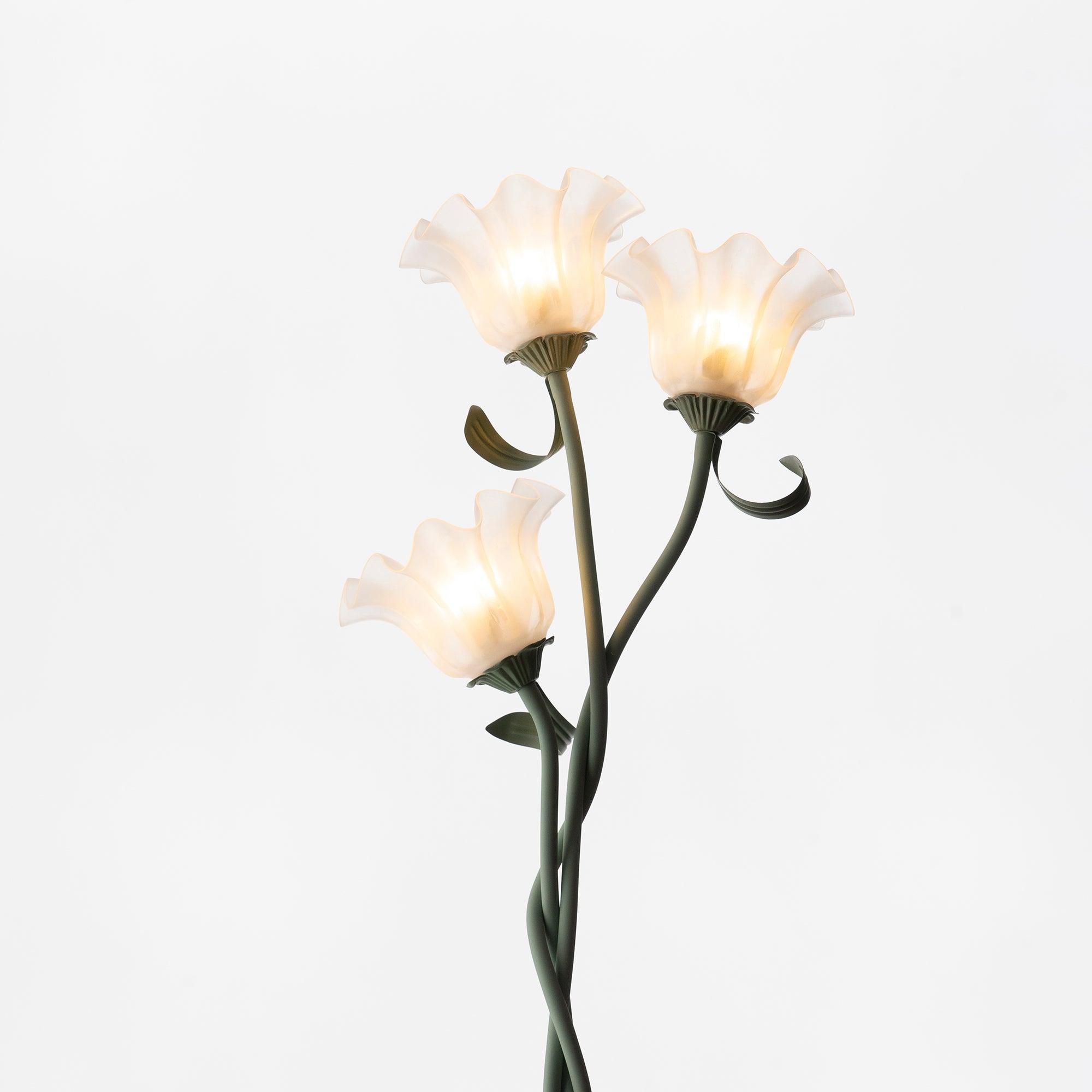 Elegant Floral LED Table Lamp - FloralTable