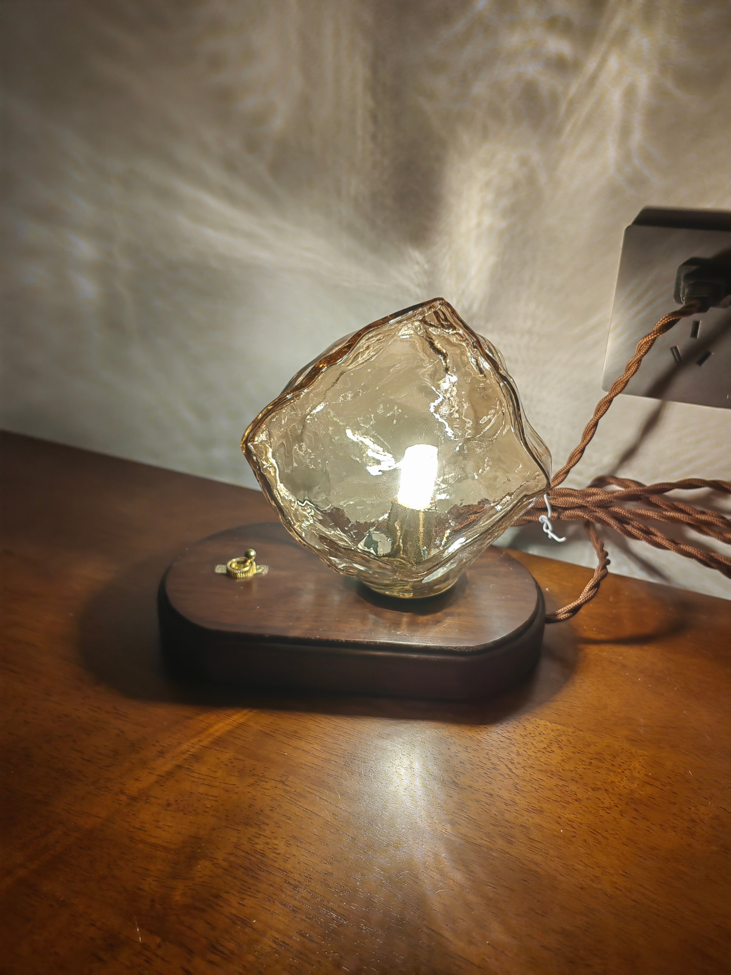 Elegant Motion-Sensing Table Lamp with Frosted Glass - FrostTable