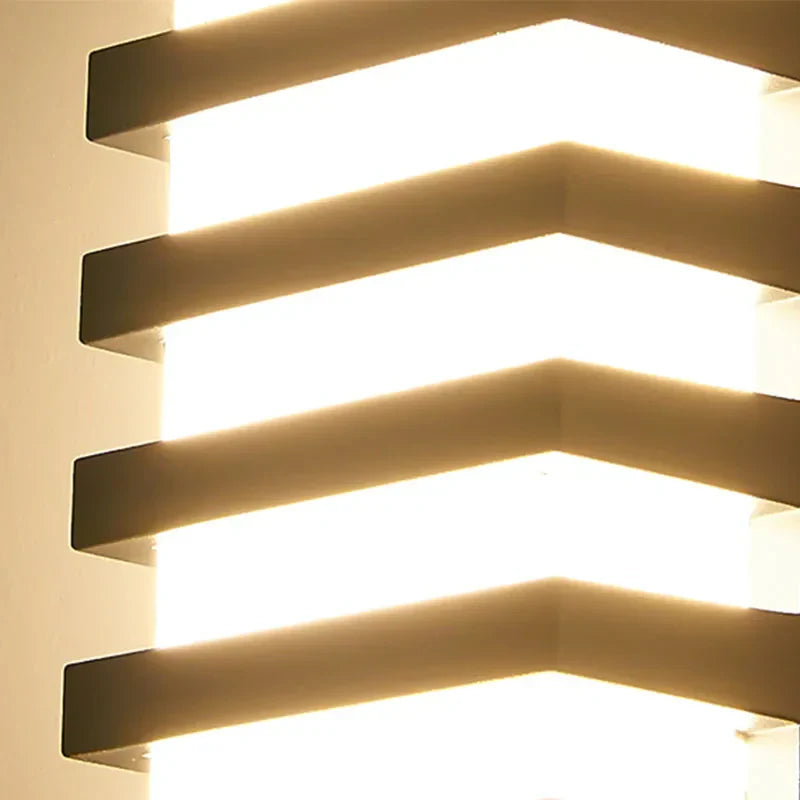 Contemporary Aluminum Lamp - MetalLume
