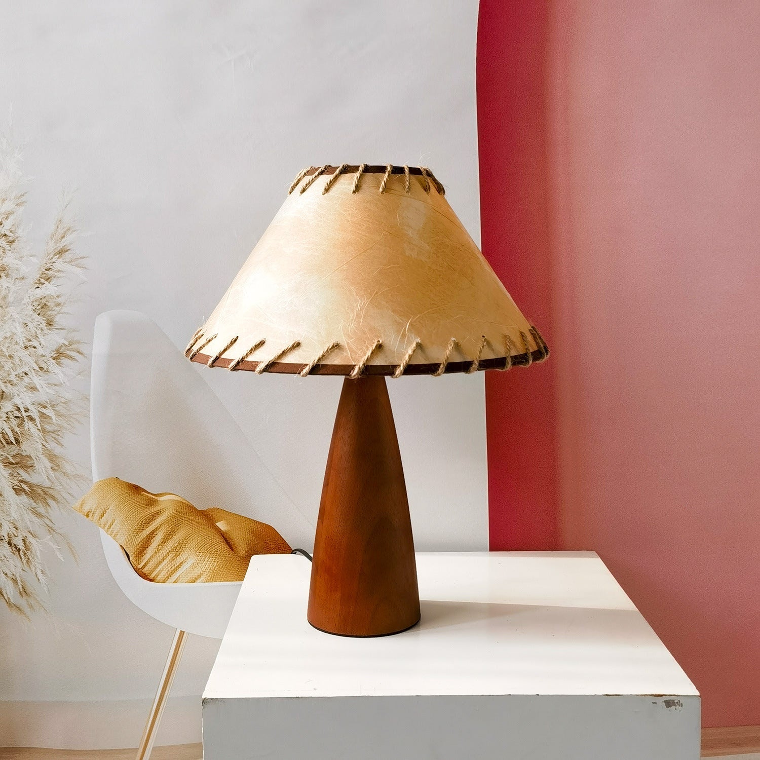 Classic Solid Wood Table Lamp with a Touch of Heritage Charm - WoodTable