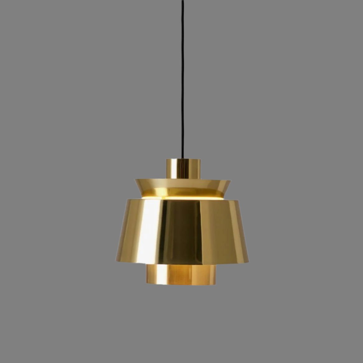 Sleek Pendant Lamp for a Luxe Home Ambiance - LuxeDrop
