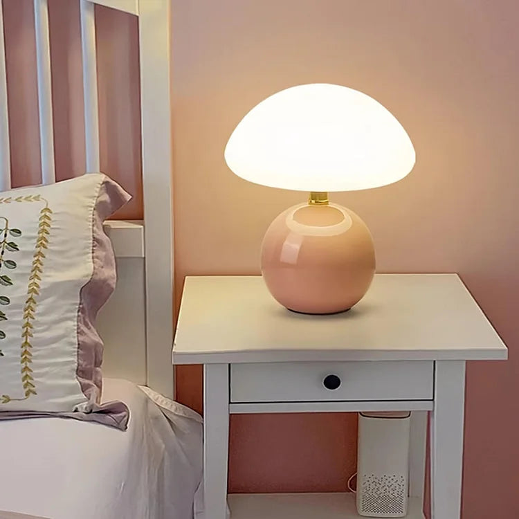 Stylish Mushroom Lamp for a Cozy & Modern Vibe - MushTable
