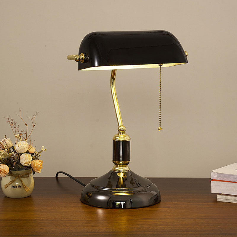 Sophisticated LED Table Lamp for a Warm, Inviting Glow - WarmTable