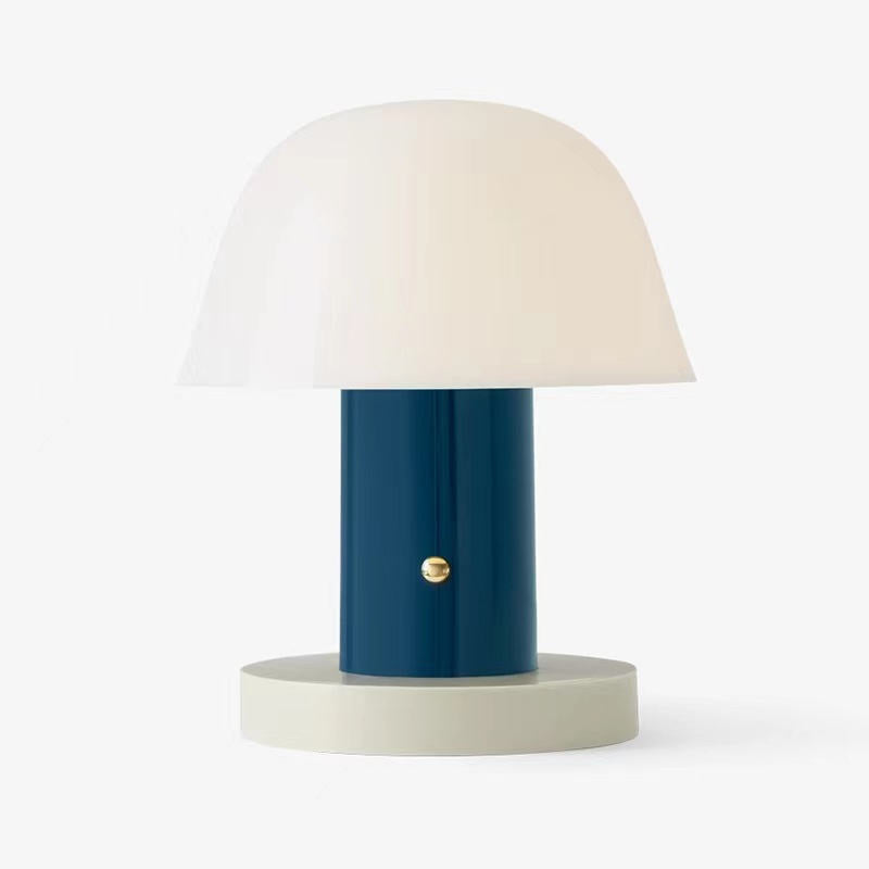 Mushroom-Style Table Lamp for a Cozy, Nature-Inspired Vibe - MushTable