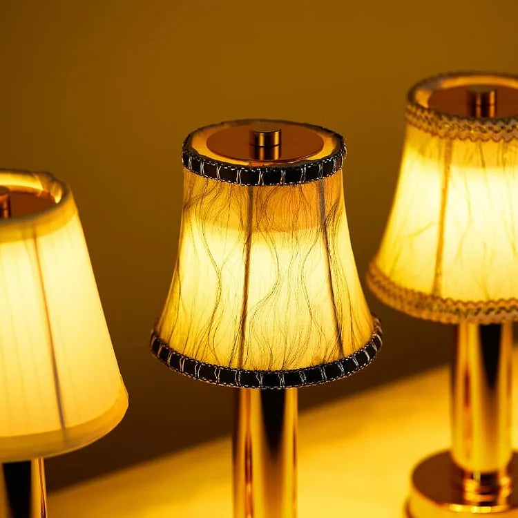 Sleek Modern Metal Table Lamp - MetalTable