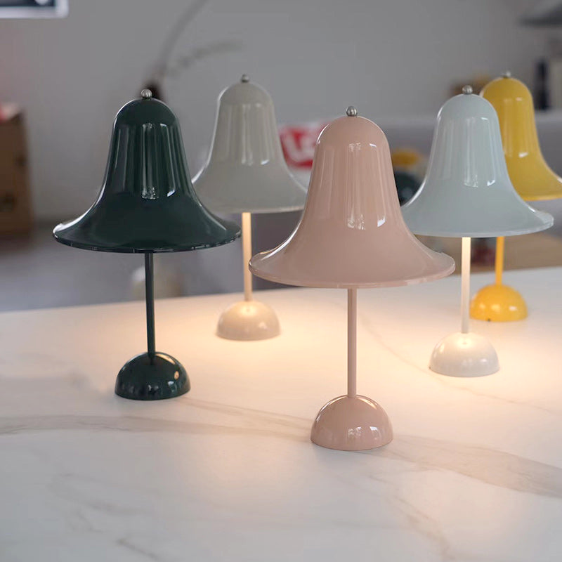 Stylish Wireless Table Lamp for Cozy, Effortless Ambiance - WireTable