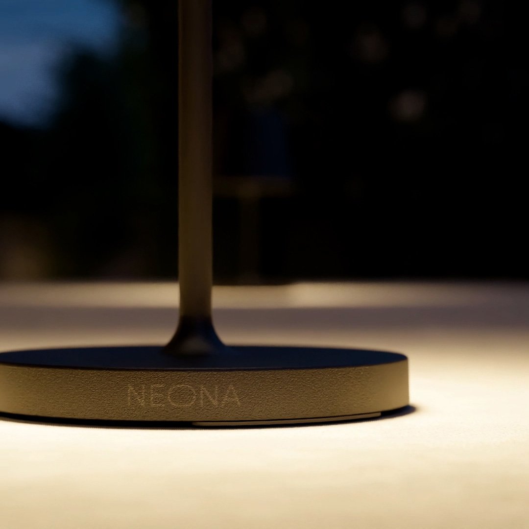 Modern LED Table Lamp for a Warm & Inviting Atmosphere - WarmTable