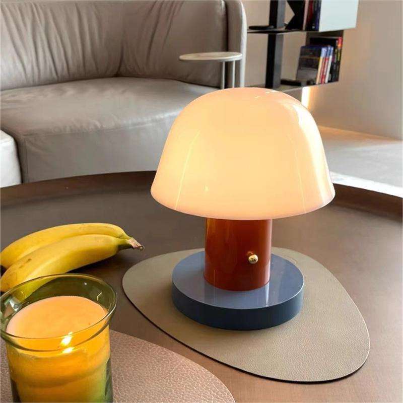 Mushroom-Style Table Lamp for a Cozy, Nature-Inspired Vibe - MushTable