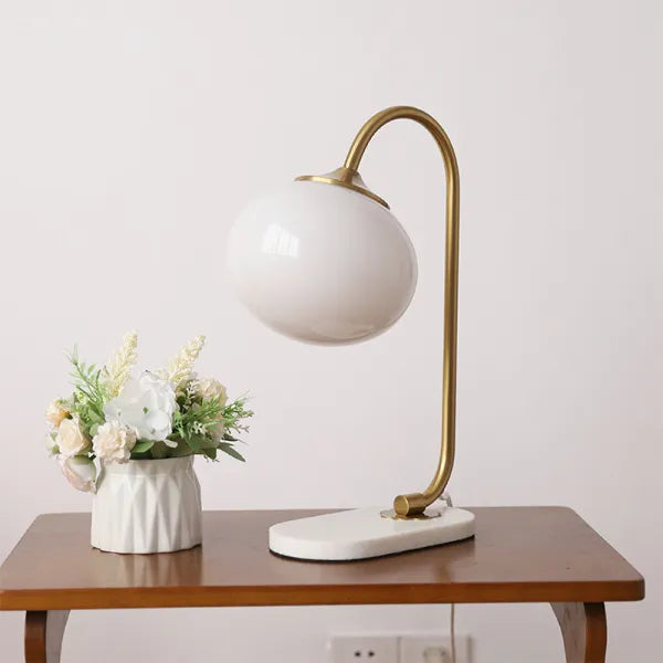 Cozy LED Table Lamp for a Warm, Inviting Ambiance - WarmTable