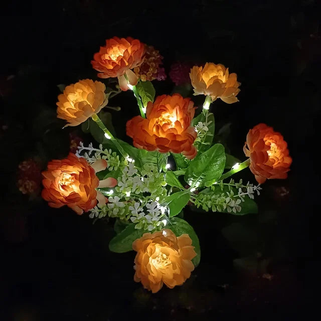 7-Head Solar-Powered Outdoor Lamp - SolarLume