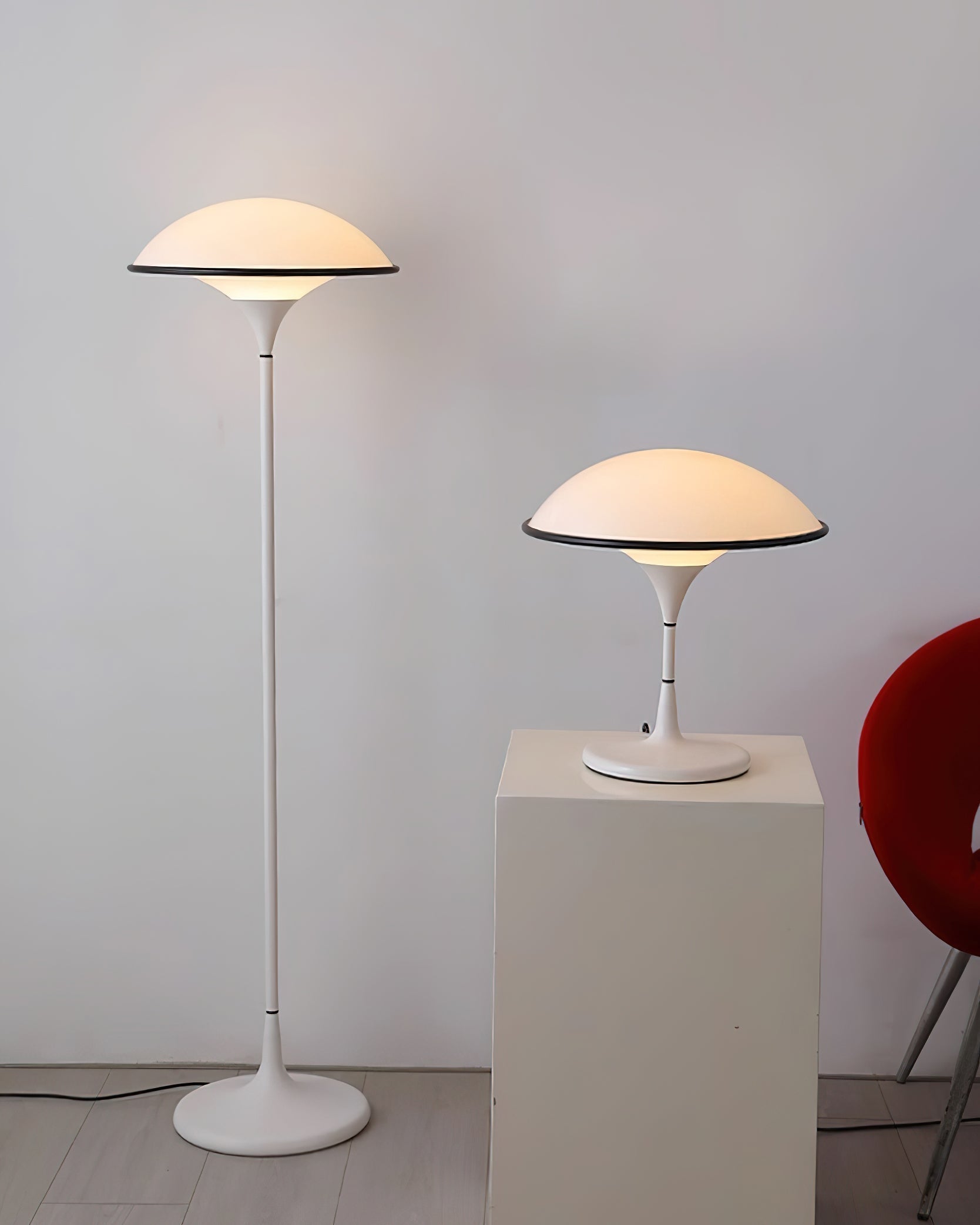 Stylish Table Lamp for a Modern, Inviting Ambiance - WarmTable