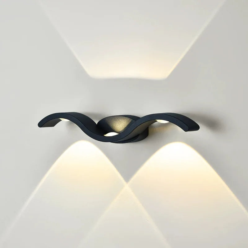 Sleek Modern Wall Lamp - ModernWall