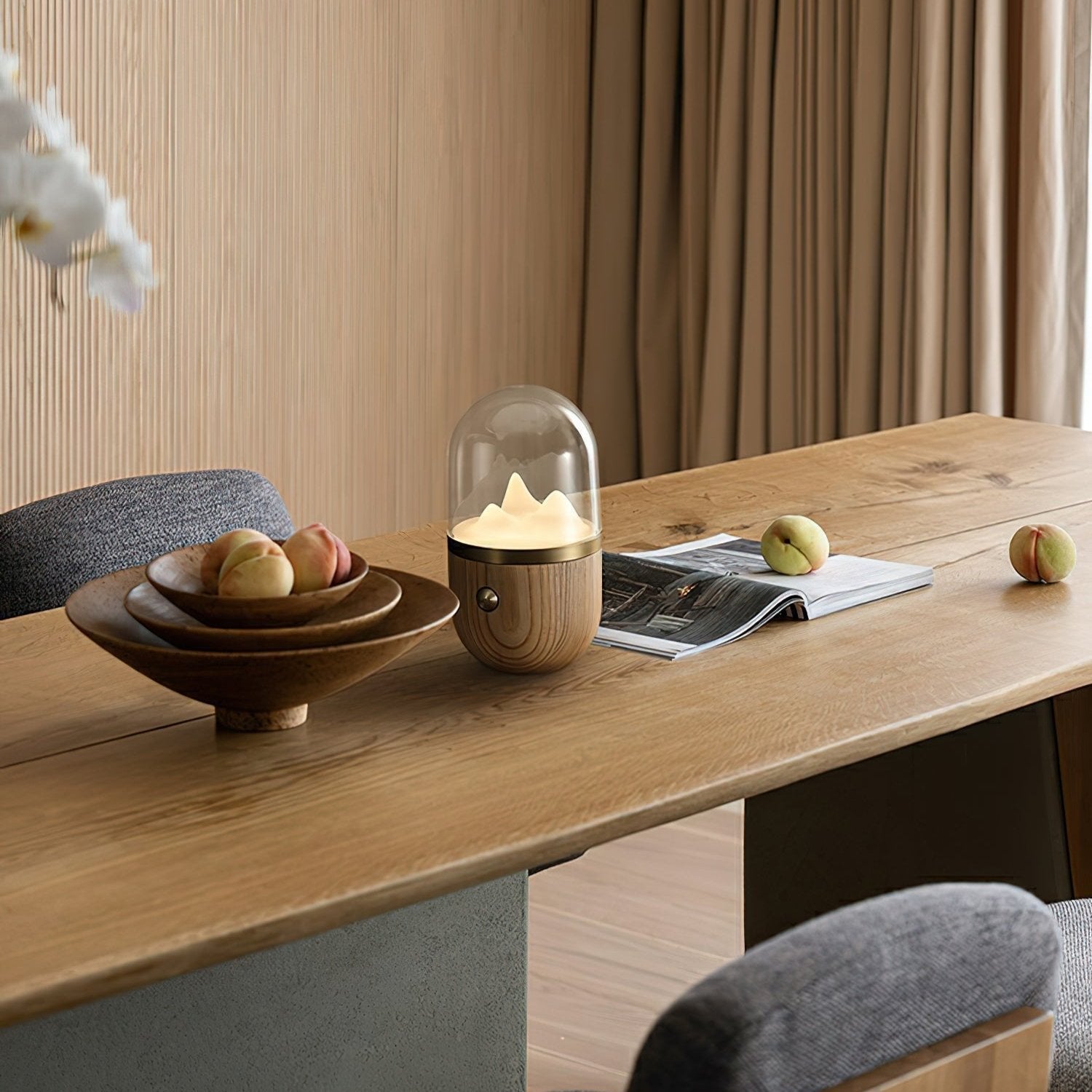 Modern Luxe LED Table Lamp for a Cozy Glow - LuxeTable