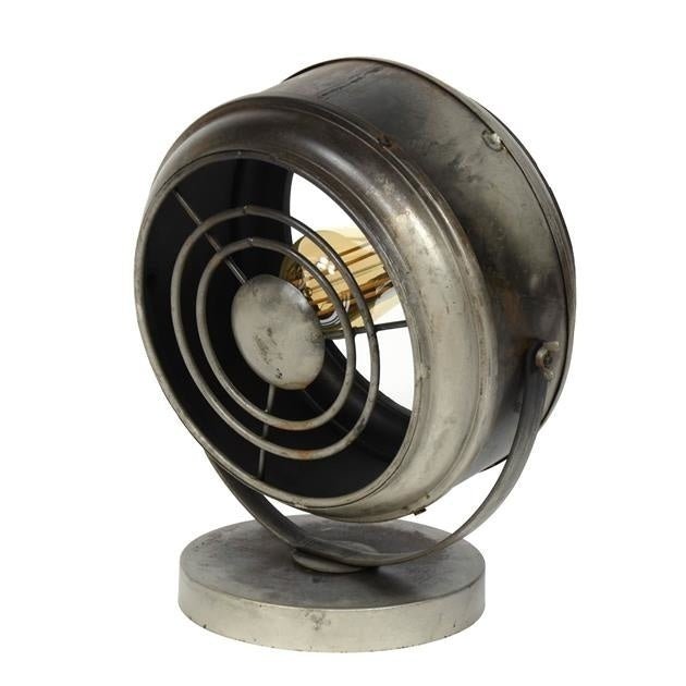 Retro Industrial Table Lamp for a Vintage Vibe - RetroTable